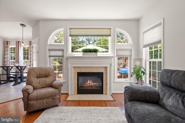 Building Photo - 6050 Smooth Stone Pl