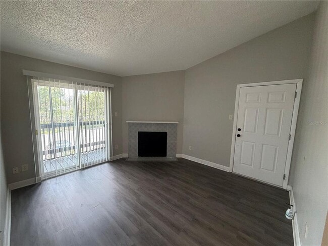 Building Photo - 3716 Idlebrook Cir