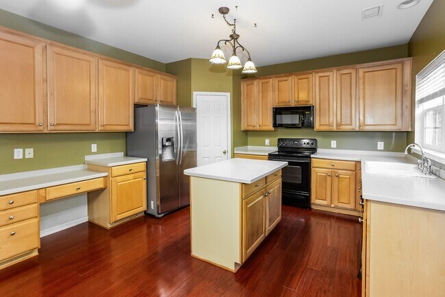 Building Photo - Coming Soon!!-Four-bedroom home in the desirable Arbor Hills community