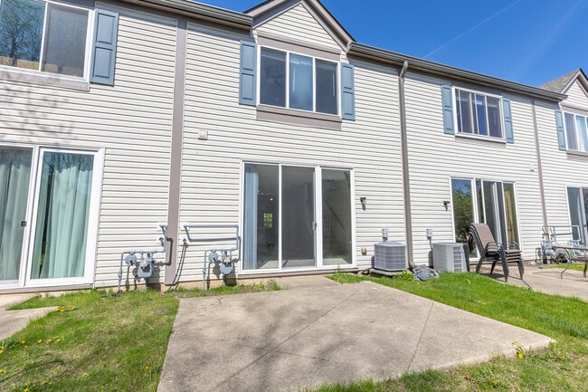 Building Photo - 2529 Bordeaux Ln