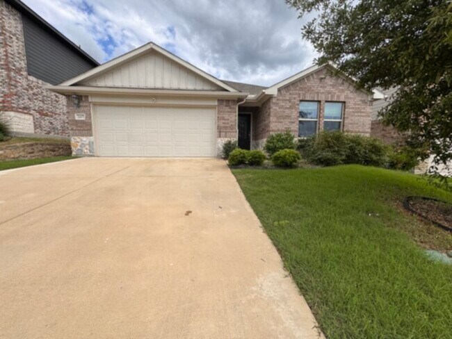 ****3 BEDROOM IN FORNEY**** TRINITY CROSS... - ****3 BEDROOM IN FORNEY****  TRINITY CROSS...