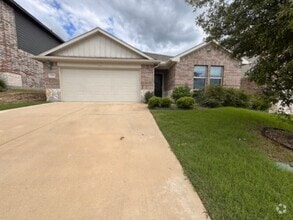 Building Photo - ****3 BEDROOM IN FORNEY****  TRINITY CROSS...