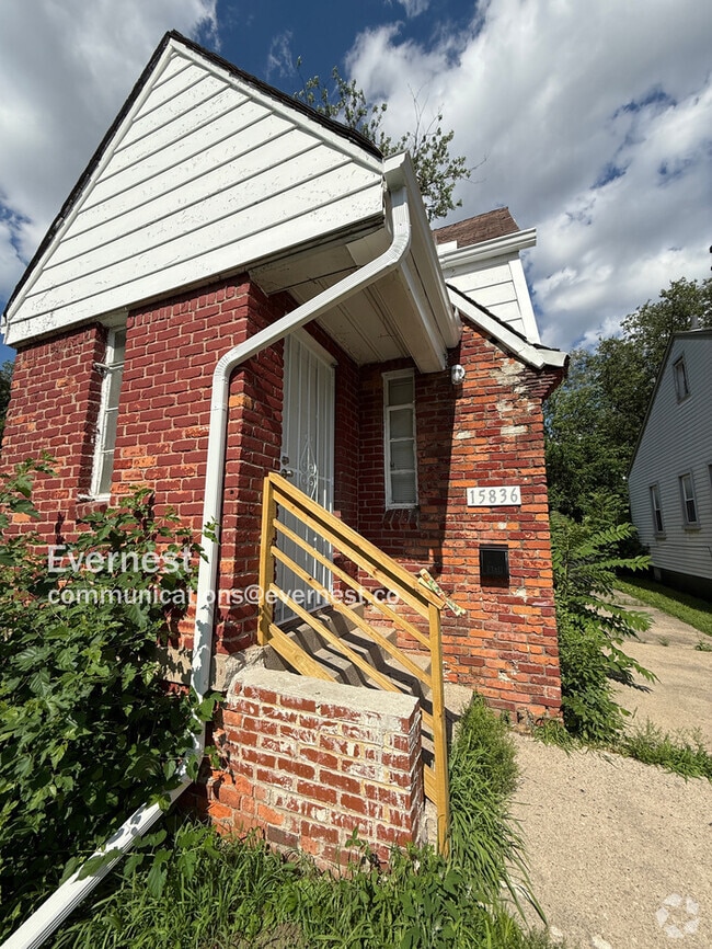 Building Photo - 15836 Coyle St