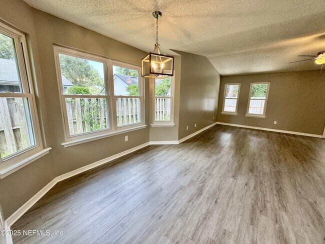 Building Photo - 3625 Lumberjack Way