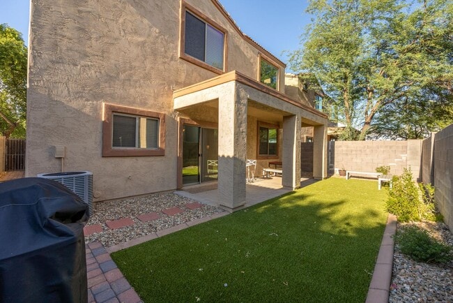 Building Photo - 22507 N 31st Ave