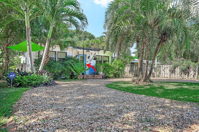 Building Photo - 1509 NW 4th Ave