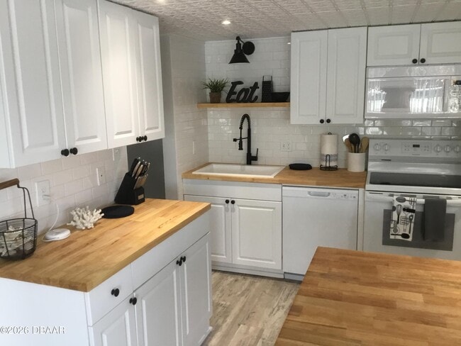 Building Photo - 1571 S Atlantic Ave