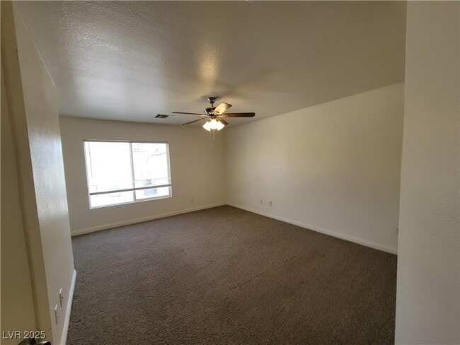 Building Photo - 9760 Ocotillo Falls Ave