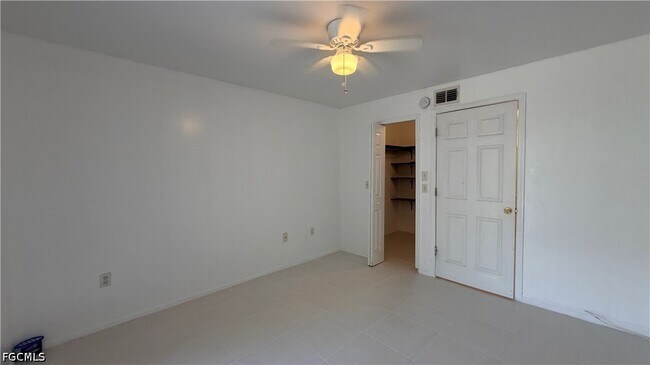 Building Photo - 3407 Winkler Ave