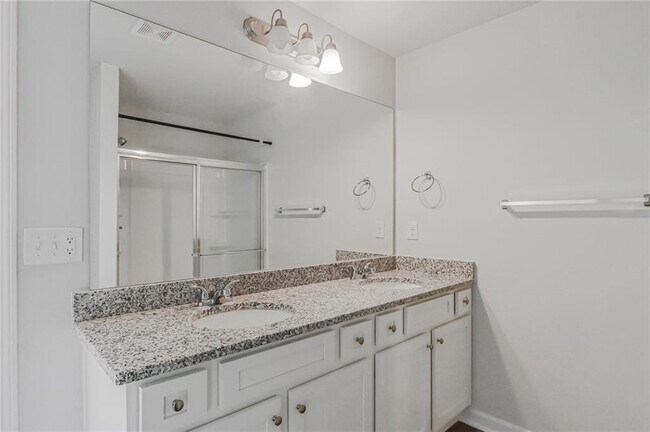 Building Photo - 144 Belldown Ct