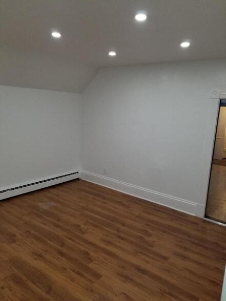 Living room - 31 Blaine St