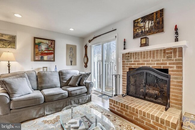 Building Photo - 2066 Derby Ridge Ln
