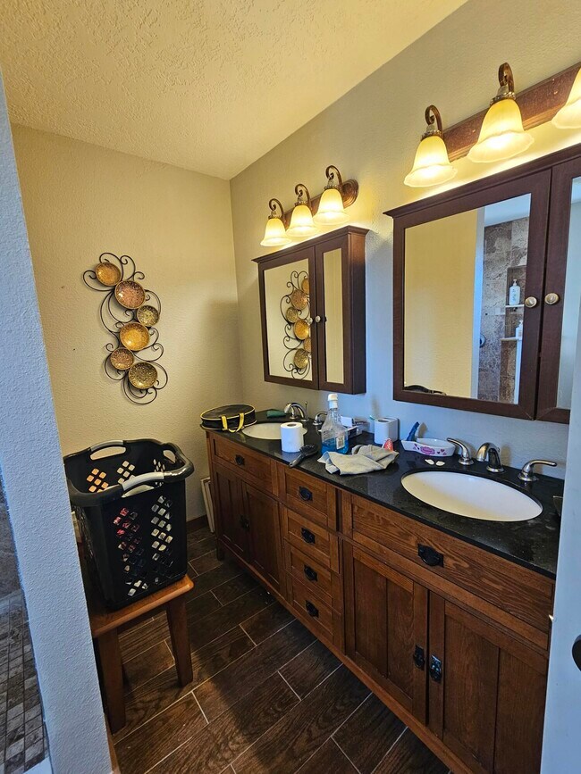 Building Photo - 4900 NW 160th St