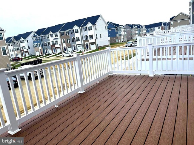 Building Photo - 7618 Johnnycake Rd