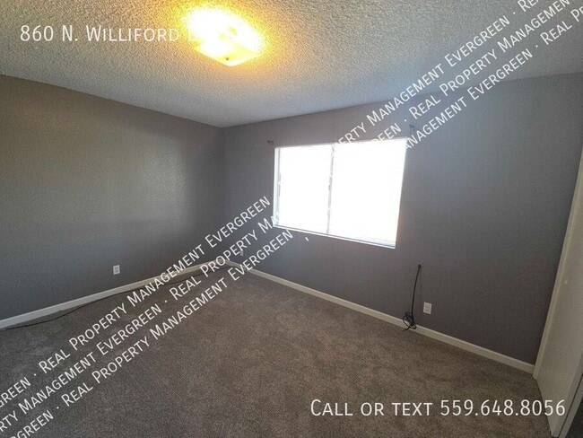 Building Photo - 860 N Williford Dr