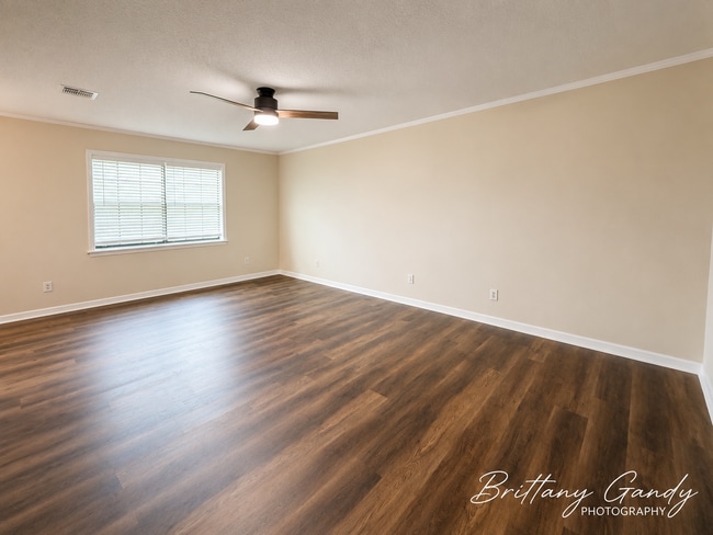 Building Photo - Rental Property on Frierson