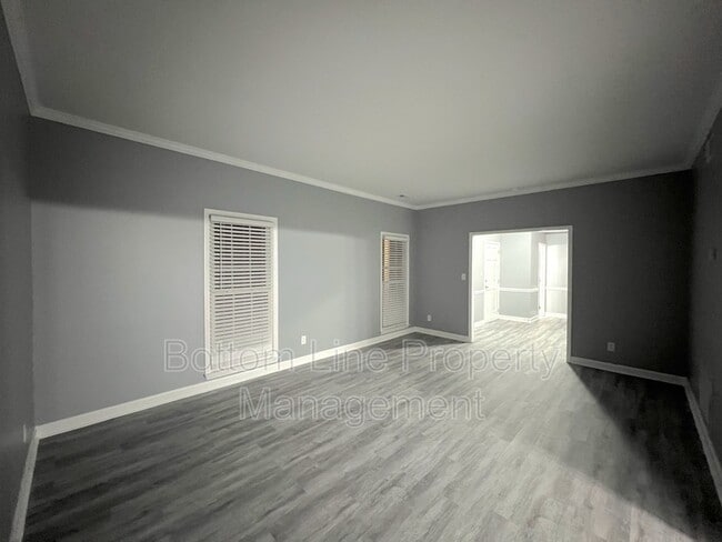 Building Photo - 13446 Cassington Ct