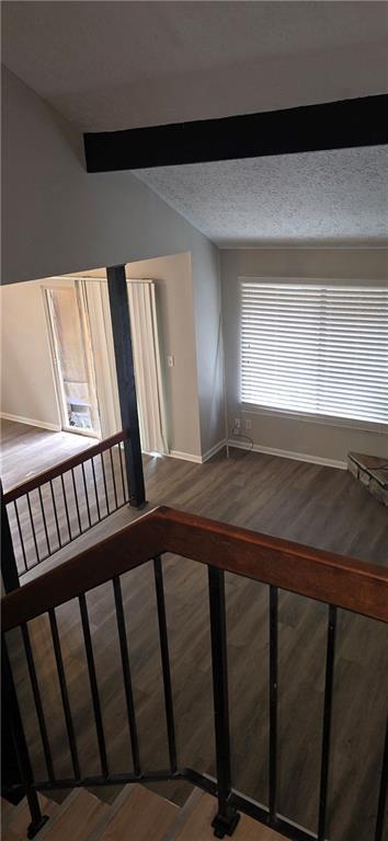 Building Photo - 8595 Parkside Dr