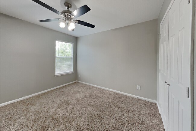 Building Photo - 3338 Painted Meadow Cir