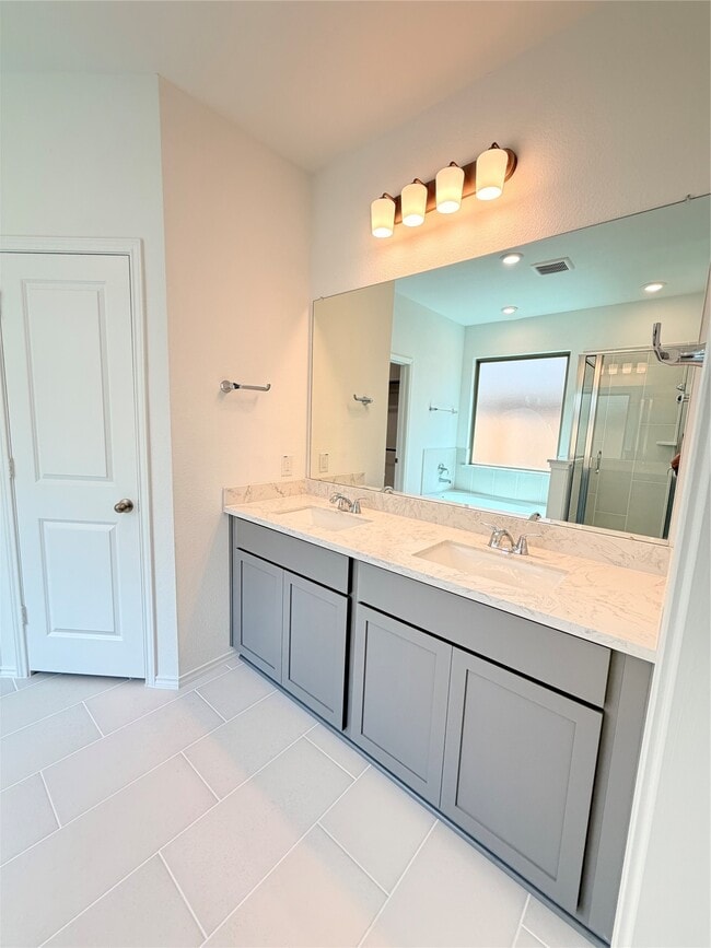 Building Photo - 22403 Sawmill Pass Ln