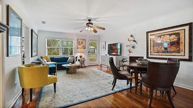 Building Photo - 109 12th Ave N