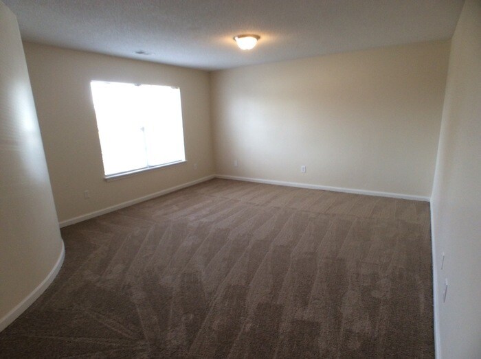 Building Photo - 4033 Rhinehart Ct