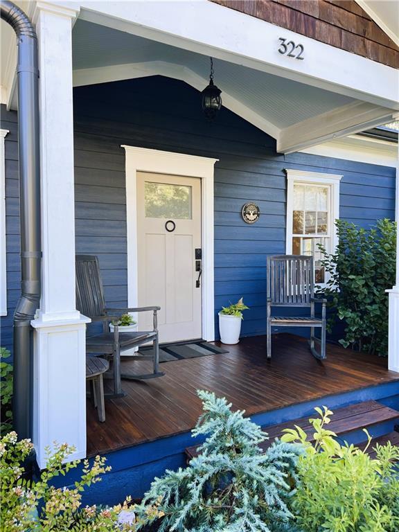 Building Photo - 322 4th Ave