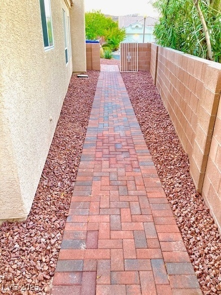 Building Photo - 212 Horizon Peak Dr