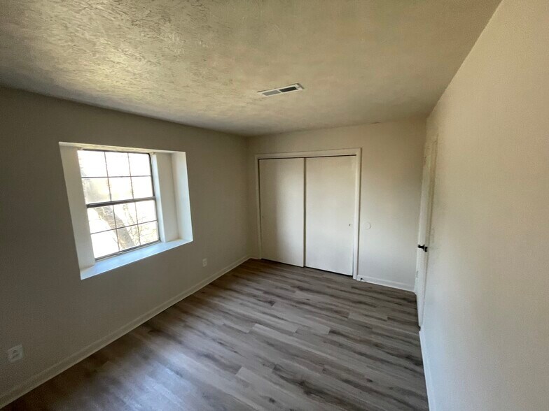 Bedroom - 5304 Hunters Point Ct