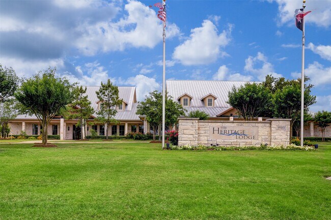 Building Photo - 11718 Lost Maples Springs Dr