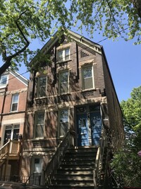 Building Photo - 1824 N Paulina St