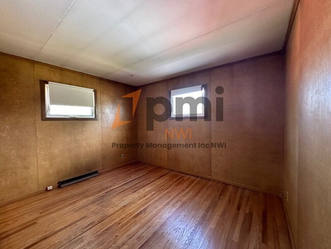 Building Photo - 510 Tremont St