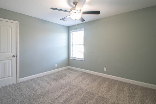 Building Photo - 1201 Morstead Dr