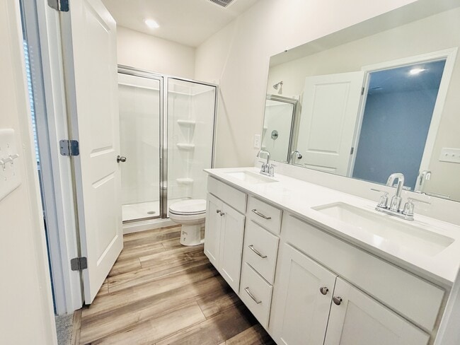 Building Photo - 244 Bones Rd