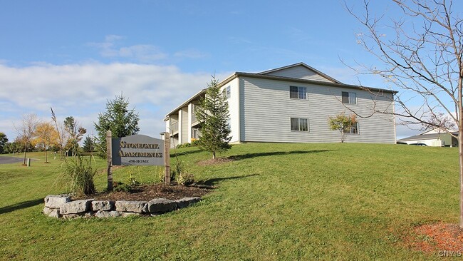 Primary Photo - 5781 Stone Gate Heights
