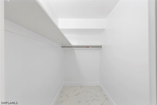 Building Photo - 151 Cypress Way E