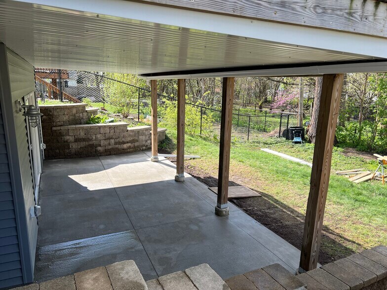 Building Photo - 3136 Hermina St