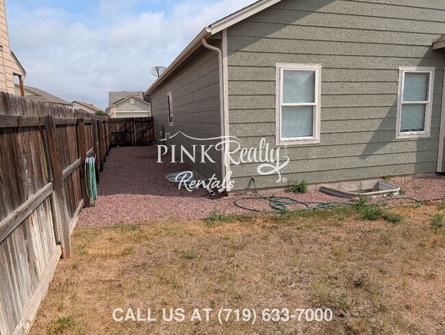 Building Photo - 8377 Freestar Way