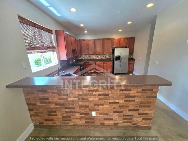 Building Photo - 18822 Sunterra Dr