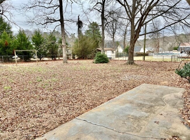 Building Photo - 207 Keystone Dr