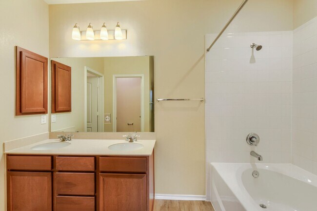 Building Photo - Applications Pending: Brand New Home for Lease in Southeast Austin