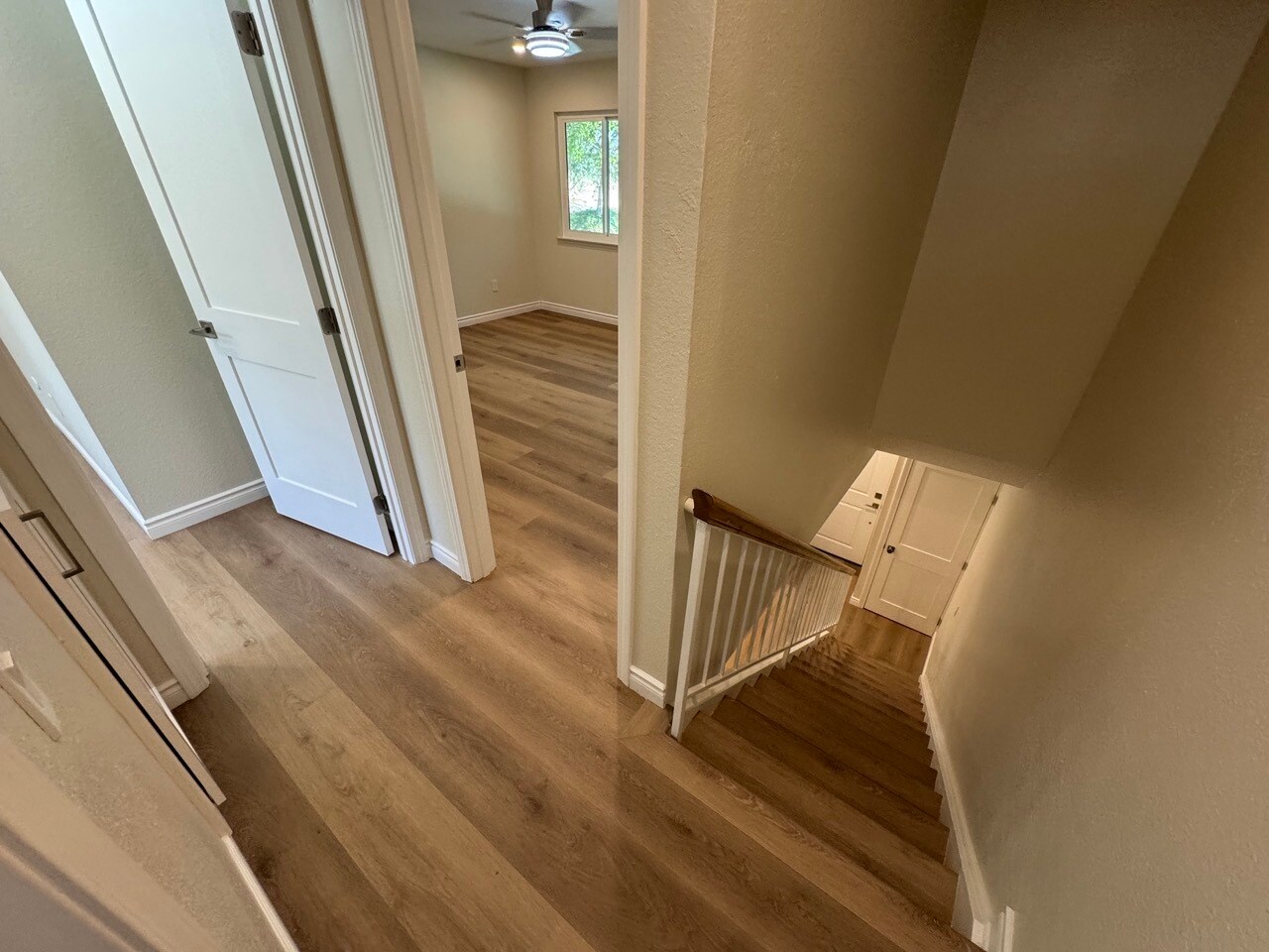 Building Photo - 28835 Conejo View Dr