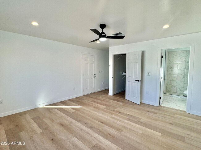 Building Photo - 3244 E Harvard St