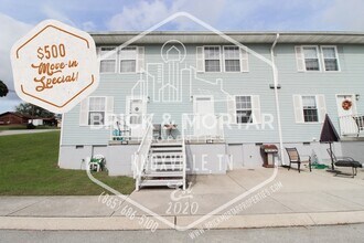 Building Photo - 122 N 6th St