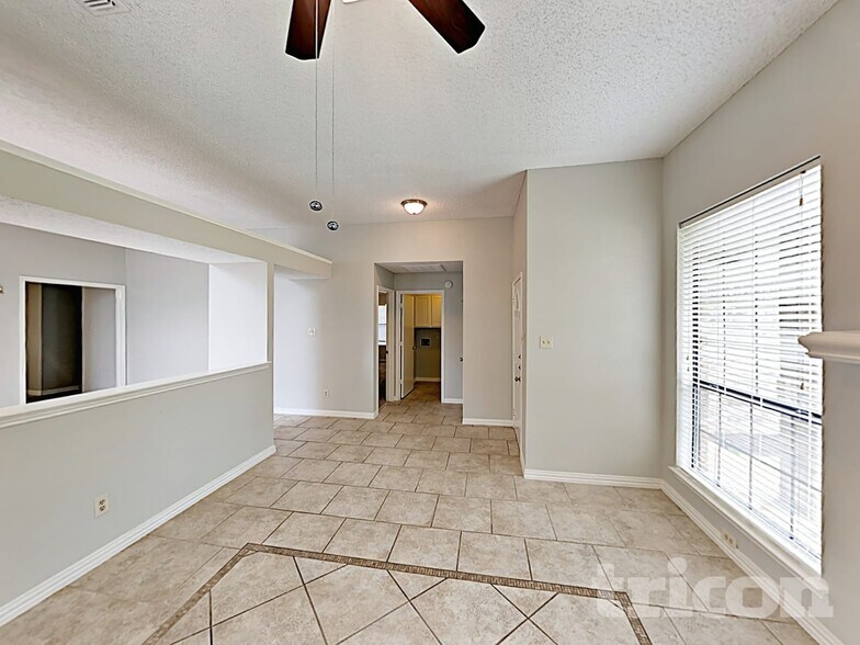Building Photo - 6623 Mountain Cedar Ln