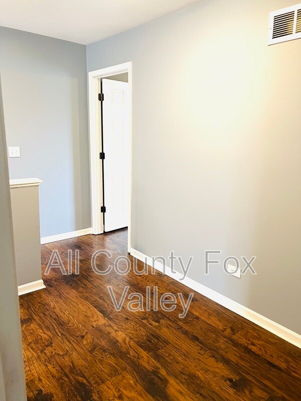 Building Photo - 7160 Center Ave