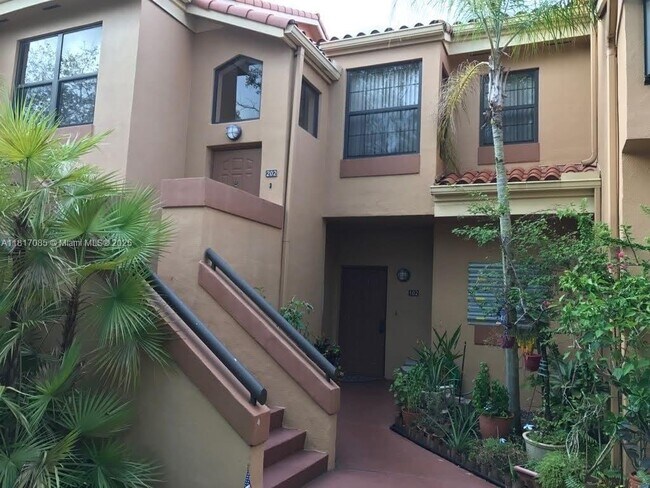 Building Photo - 15509 N Miami Lakeway