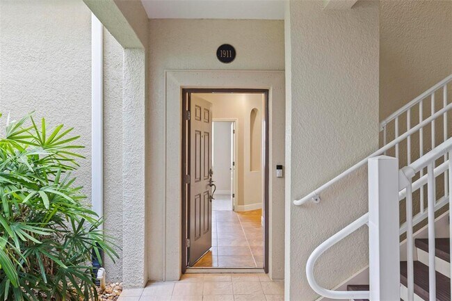 Building Photo - 45 Riverview Bend S