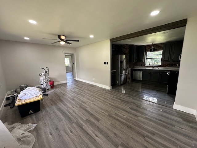 Building Photo - 429 Ventura Ave