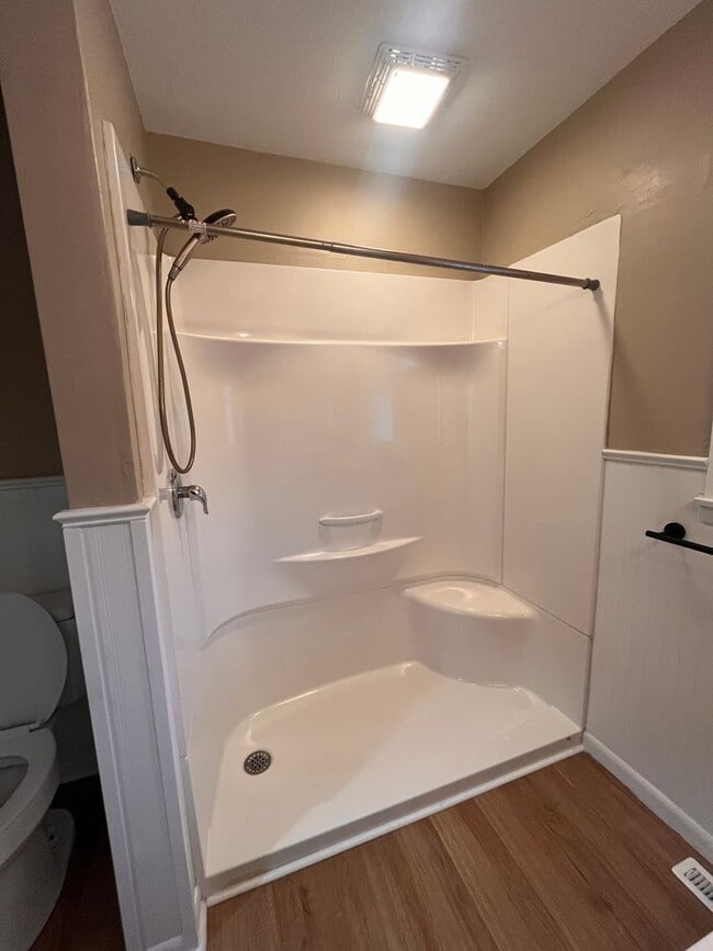 Building Photo - 3 bedroom 2 bathroom located near MSU